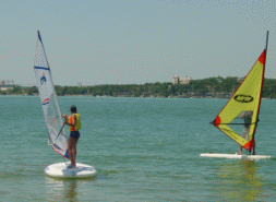 Sailing in Learn to Windsurf Day